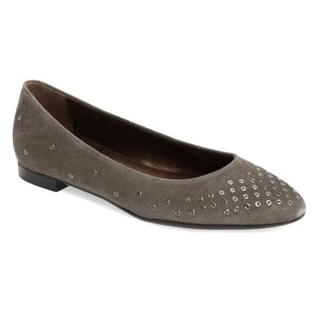 AGL Attilio Giusti Leombruni Mist Gray Suede Leather Grommet Flats Sz 39 US 8.5